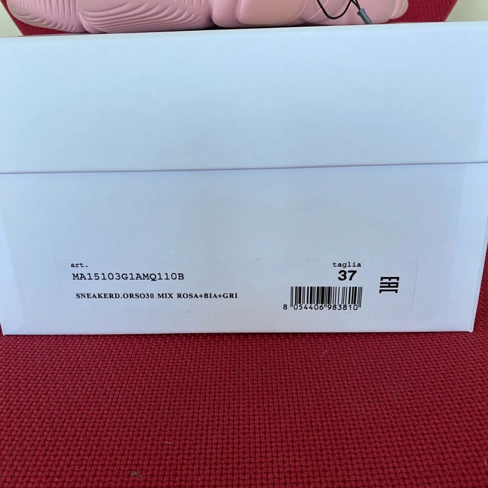 Moschino Teddy Sneakers in size 37–7 US . - Picture 7 of 7